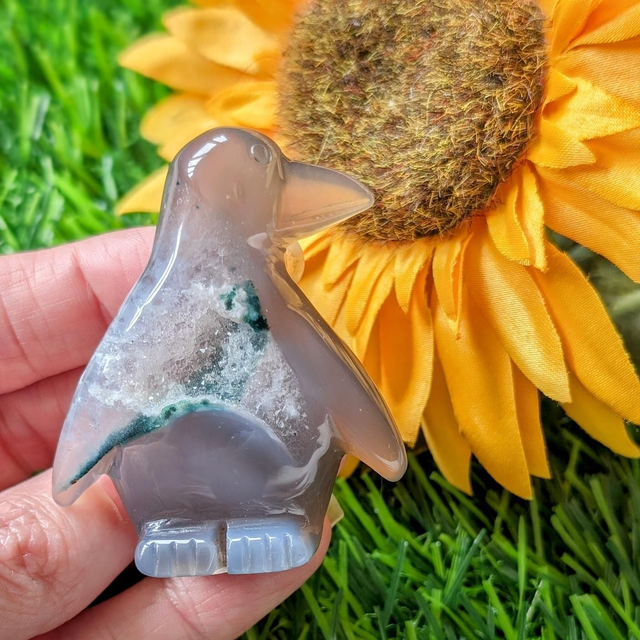 Druzy Agate Penguin 