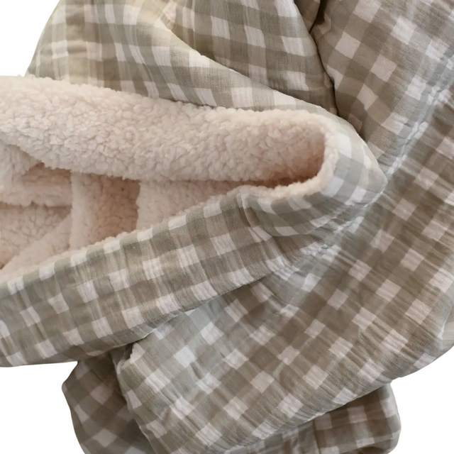 Mousseline- & Sherpa-Decke Salbei Karo