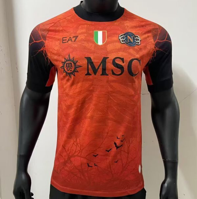 Napoli edición especial Halloween Roja 25, 26