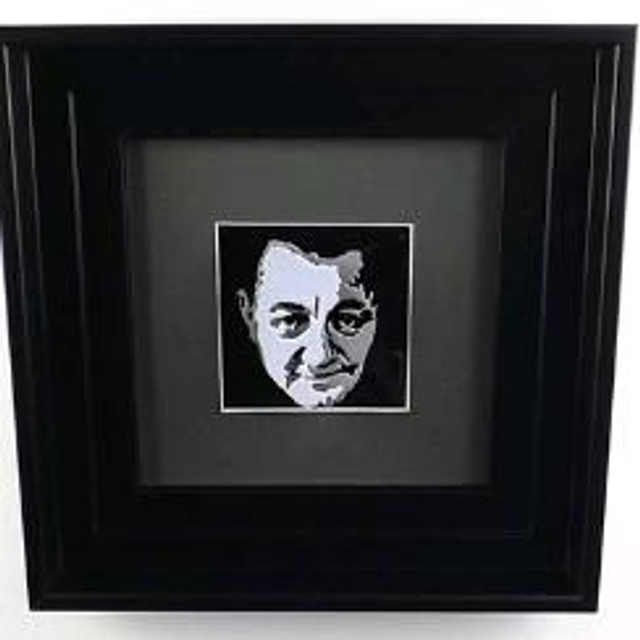 '' Coluche'' - Émail 3D