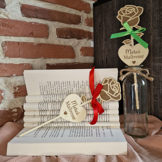 Rose en bois Maîtresse