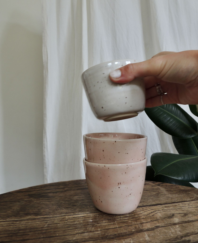 Handleless Tulip Cup