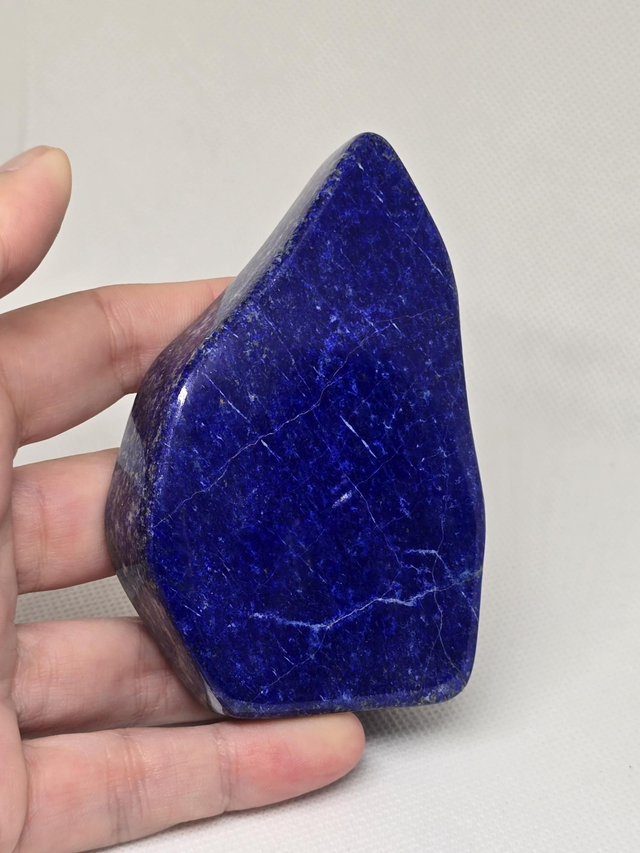 Lapis lazuli forme libre 277g
