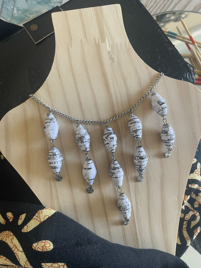 Collier  plastron VICTORINE