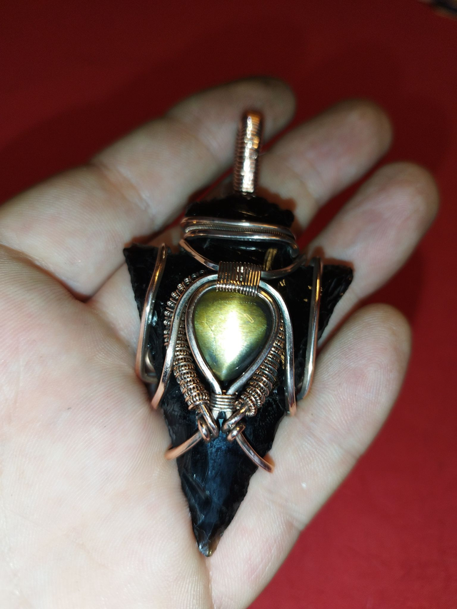 Pendentif flèche 