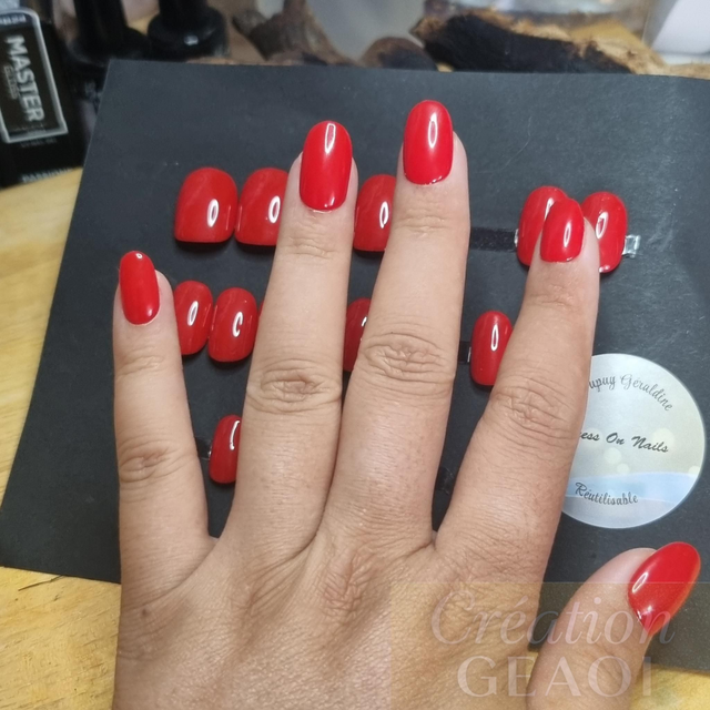 Red katerina little Oval S créer sur commande délai de 7jours ouvrable