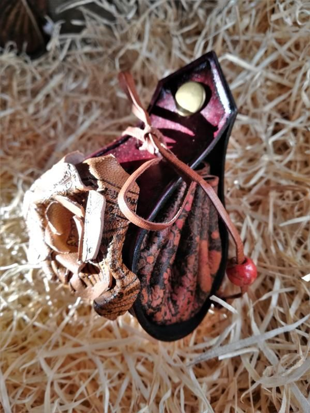 Bourse médiévale &quot;Rose musicale&quot;