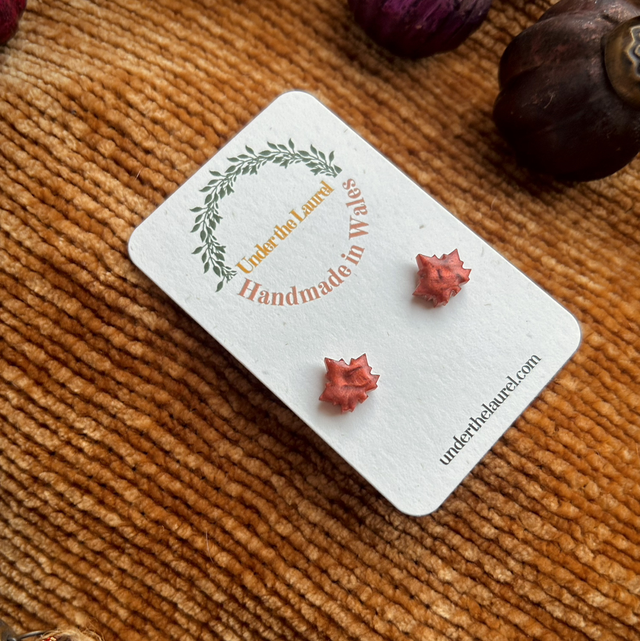 Maple Leaf Studs - Style 8