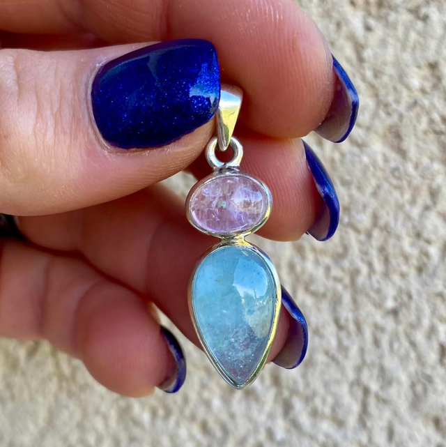 Pendentif en argent et deux béryls : Aigue Marine et Kunzite