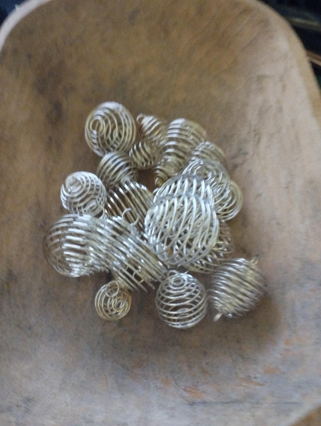 Cage de pierre en lot