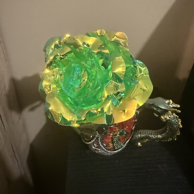 Fleur irisée verte/jaune