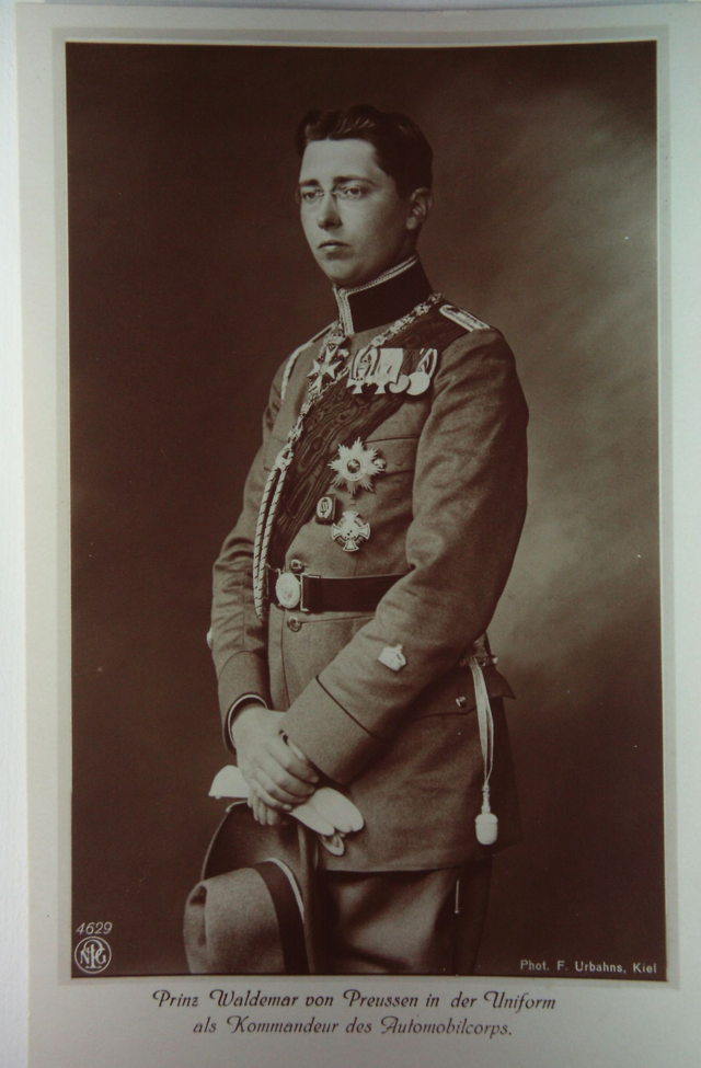 Prinz Waldemar von Preussen in der Uniform als Kommandeur des Automobilcorps. Phot. F Urbahns. Kiel Our Ref: A284