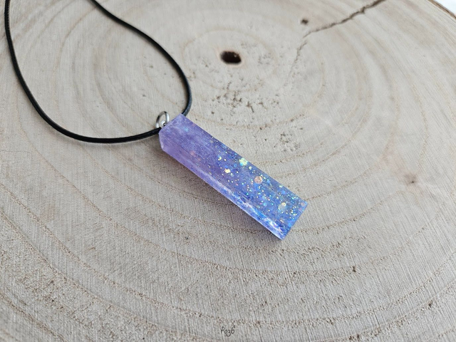 Lilac Sparkle (P036)