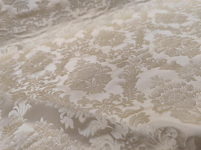 Mod. 612 marfil corte falda