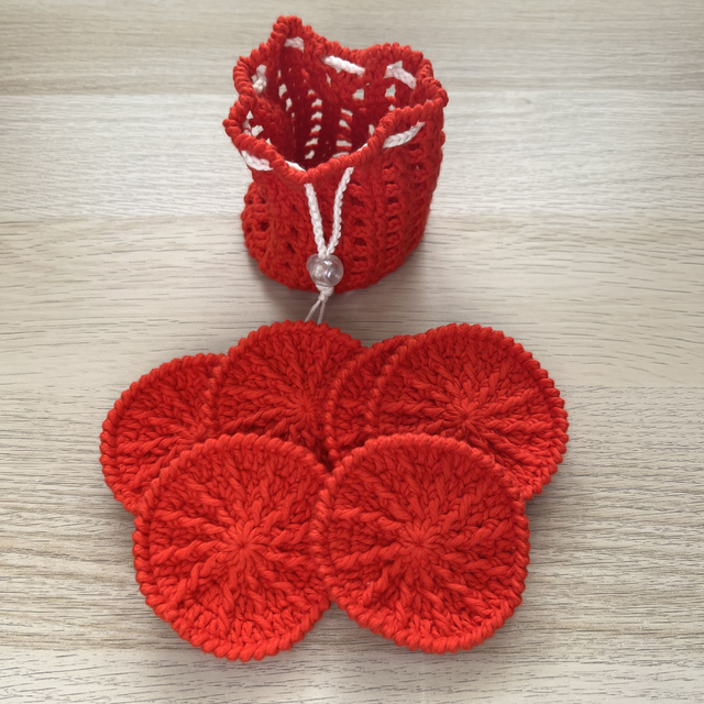 6 Cotons nettoyant/démaquillant et son filet de lavage