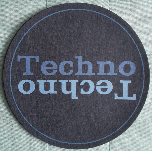 Planet Rhythm Techno Slipmat (1 Piece) - PRRUKSLIP06