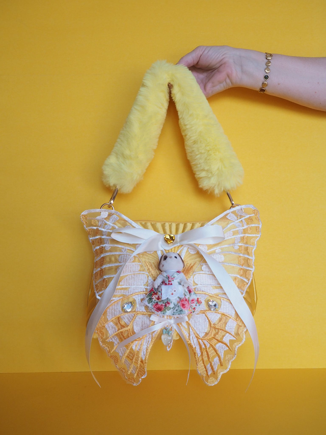 Cosette Butterfly Dog Mini Sweetheart Handbag