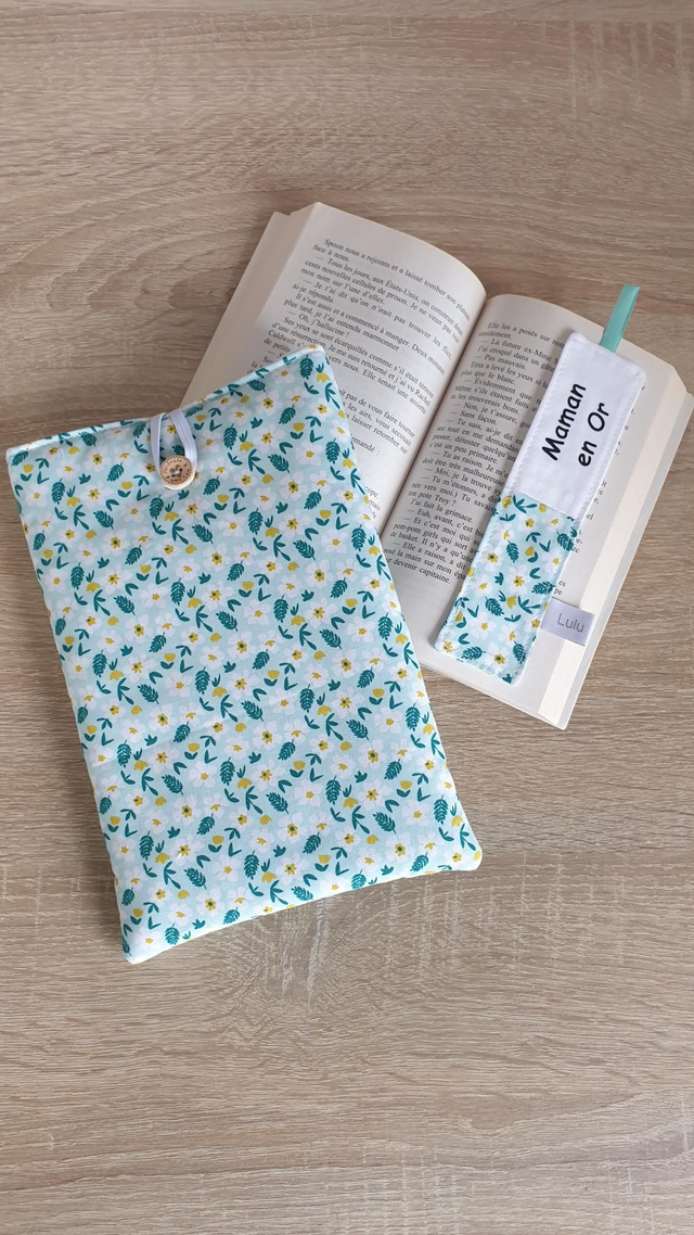 Pochette à livre + marque pages fleuri vert d'eau 