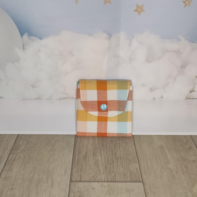 Porte cartes à carreaux 