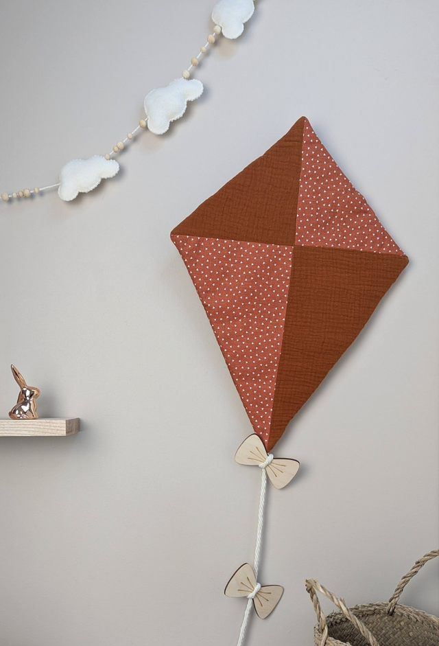 Décoration cerf-volant - terracotta orangé