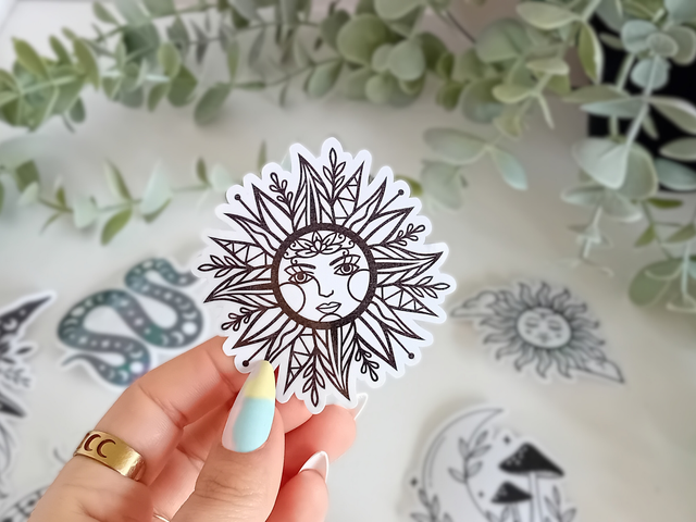 Sticker Holographique Waterproof - Soleil mandala