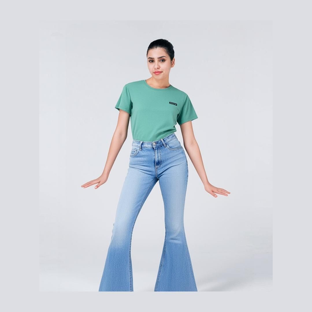 Polera Regular Fit Manga Corta Verde Nilo