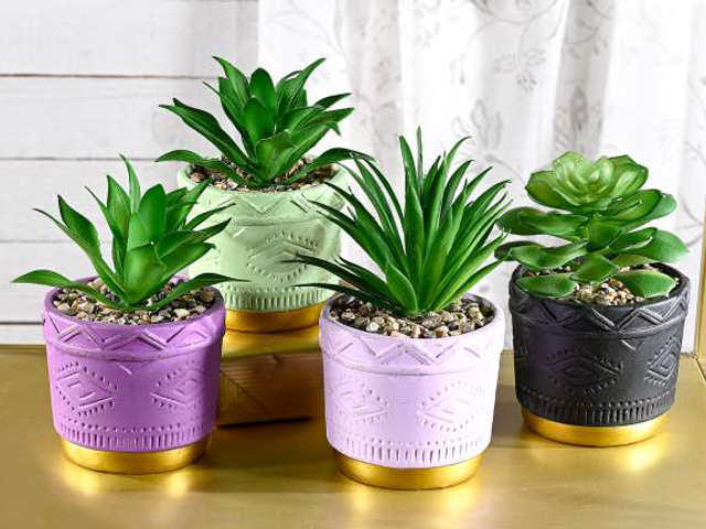 Vaso ceramica lavorata con base dorata e pianta artificiale