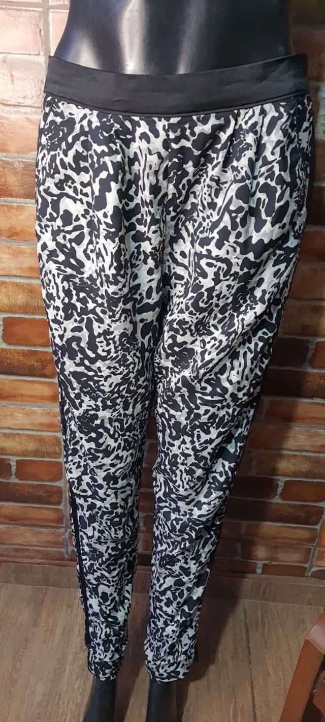 Calça Pantalona Estampada T/40