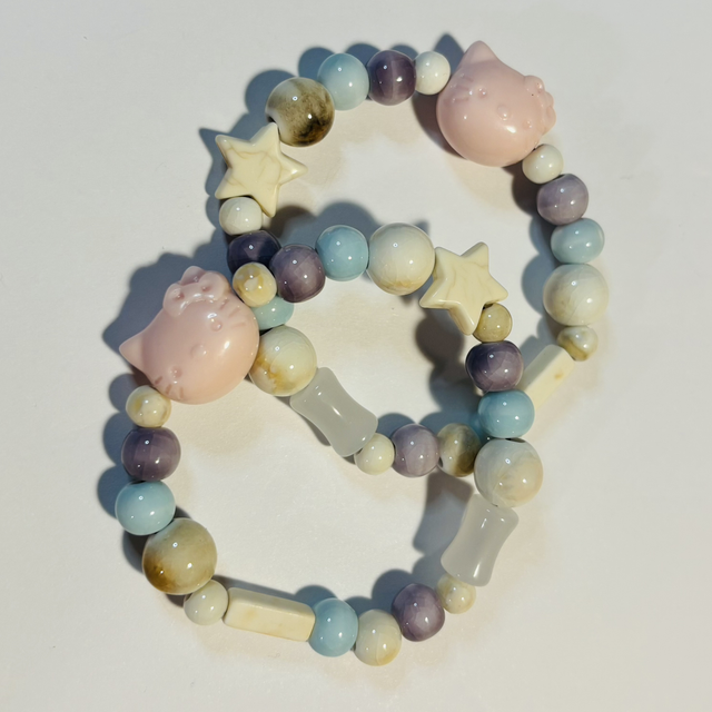 Handmade ceramic beaded bracelet pink kitty focal design