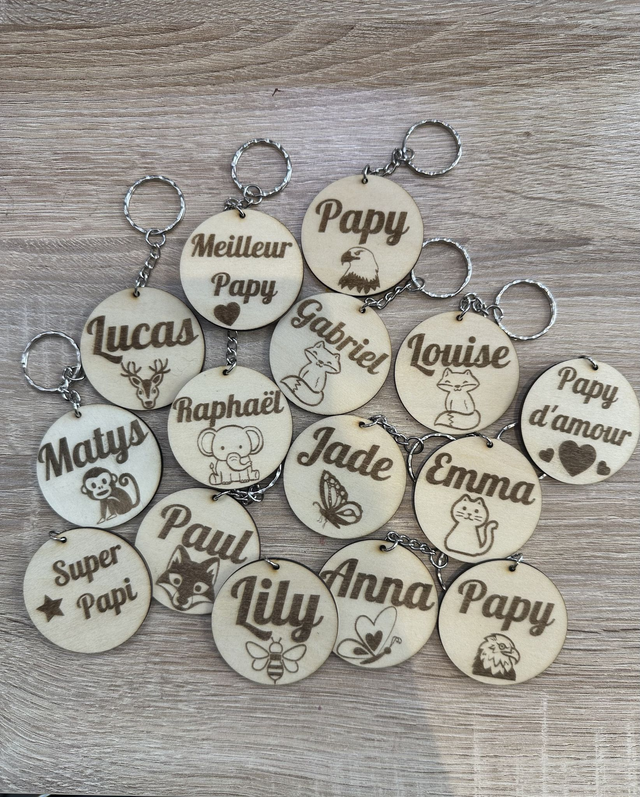 Porte clés en bois personnalisables
