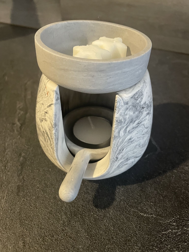 Brûle parfum artisanal en jesmonite