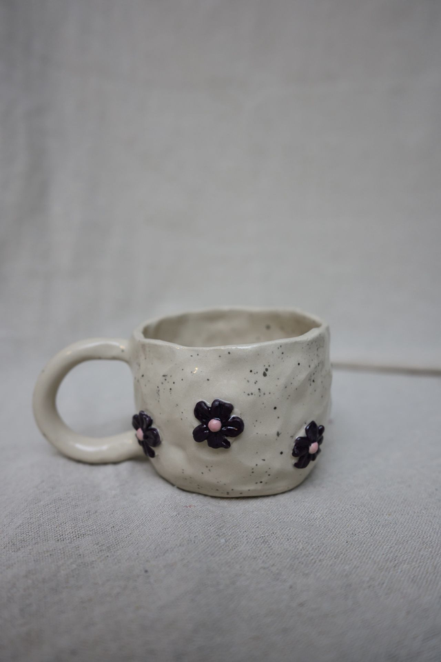 DEEP PURPLE FLORAL MUG 