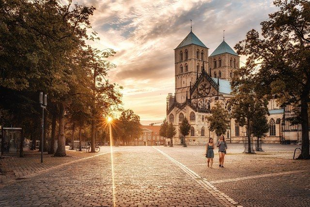 Dom im Abendlicht