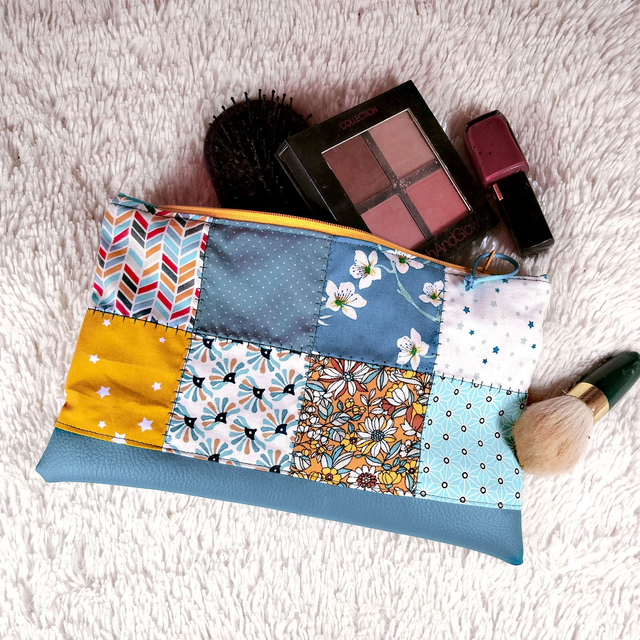 Pochette patchwork tons jaune et  bleu
