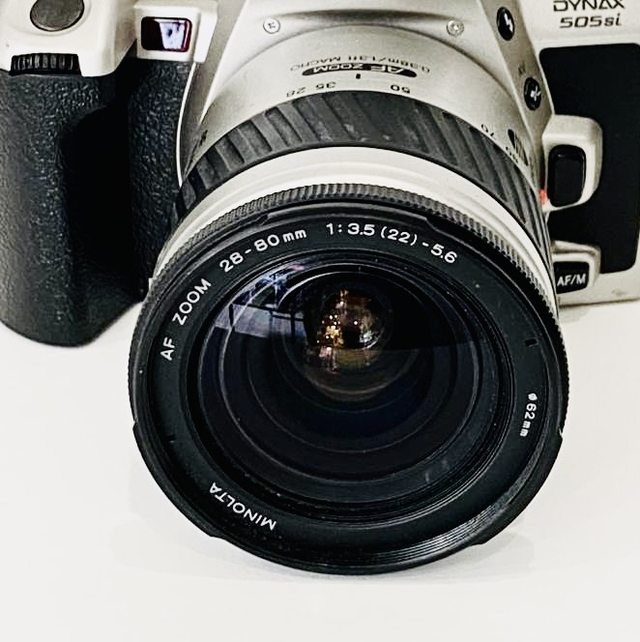 Minolta zoom 28-80 f3.5 5.6