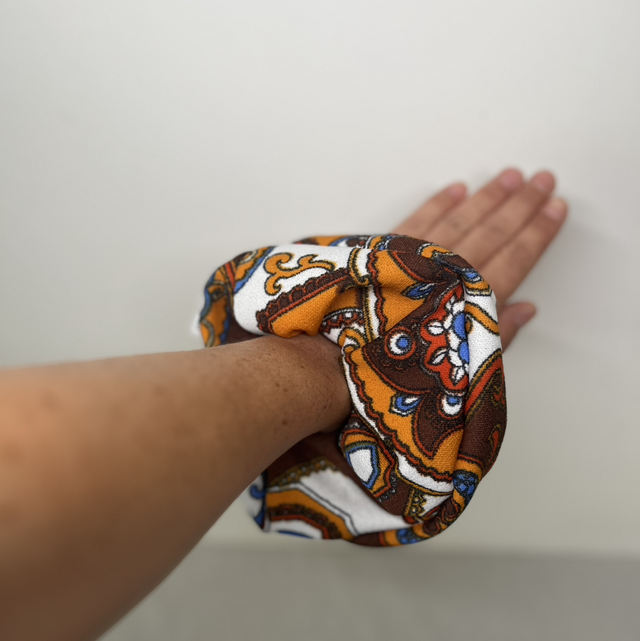 Chouchou vintage années 70 – Tissu authentique revalorisé – Mini-série