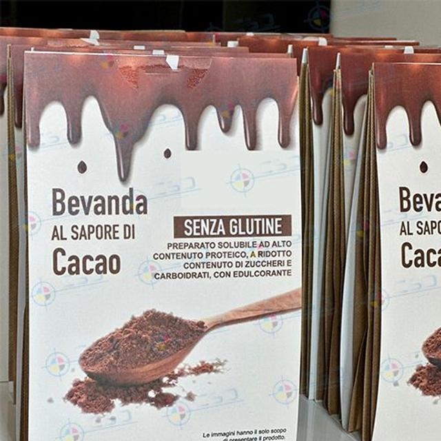 Packaging: confezioni su misura, cm. 11x35x3, sella doppia cordonatura, stampa quadricromia monofacciale carta 400 grammi patinata (prezzo con IVA)