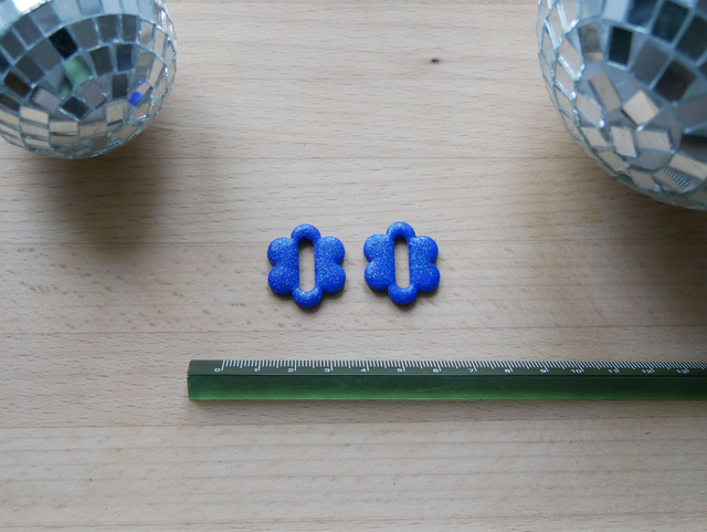 Bloom ovales bleu paillettes