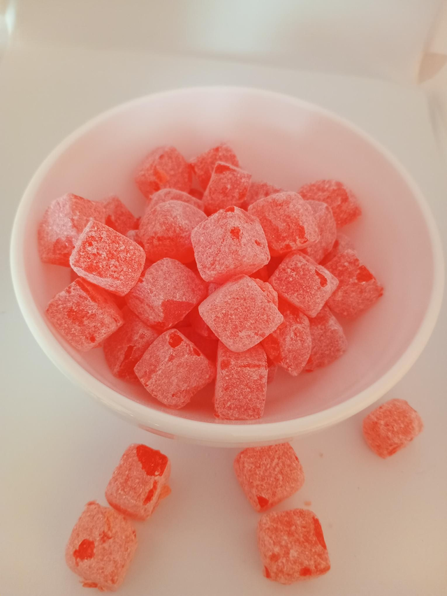 Kola Cubes 