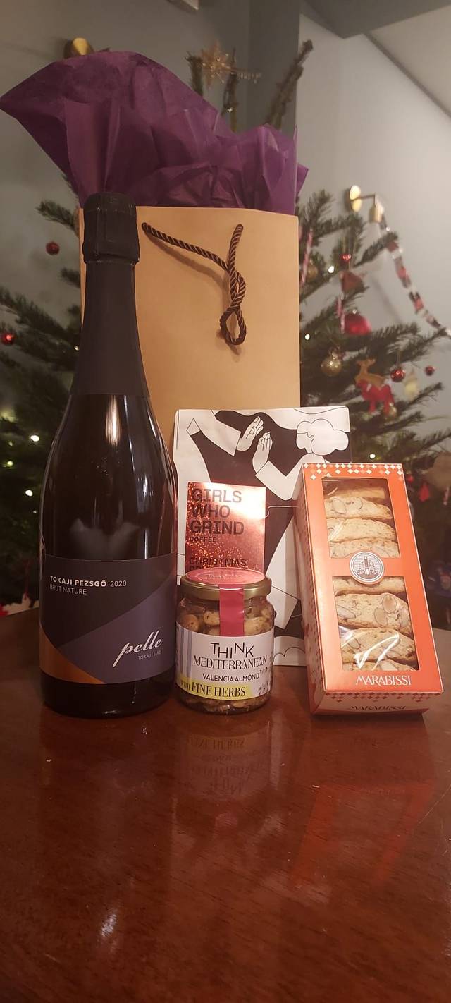 Christmas Gift Box - last one left!