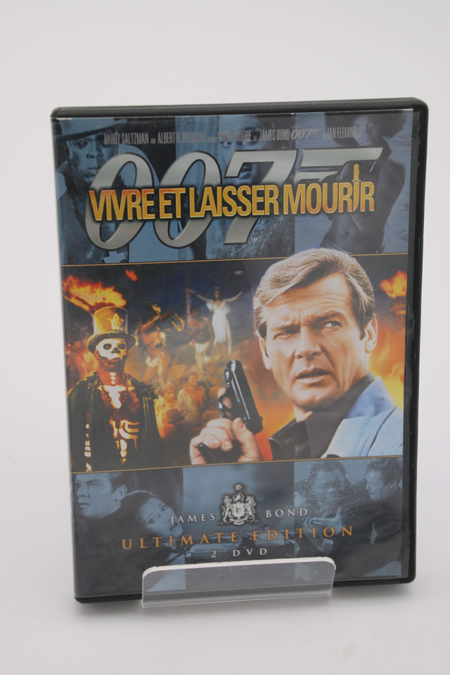 007 - Vivre et laisser mourir