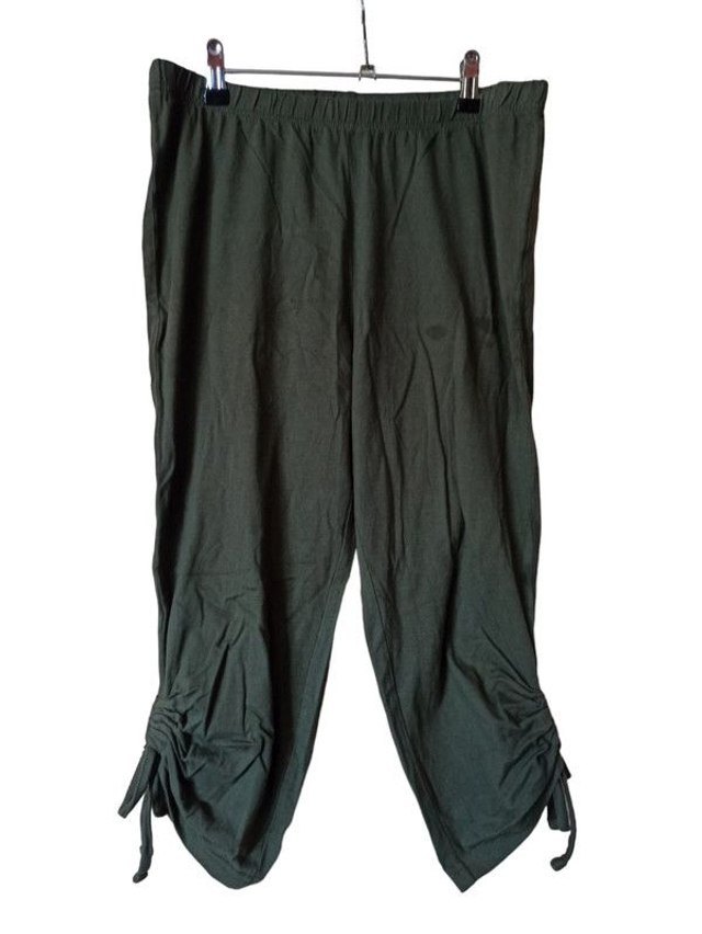 Pantacourt 46/48   BONPRIX