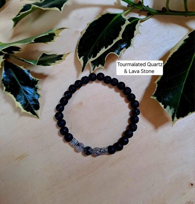 TOURMALATED QUARTZ - MOVEMENT