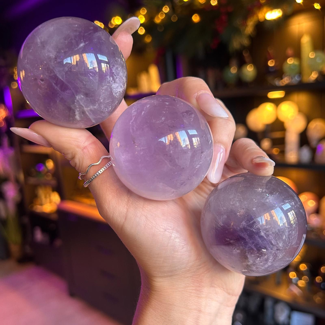Phantom Amethyst Sphere