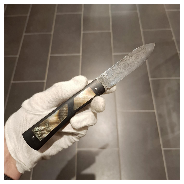 Taurus - Paperstone et nacre noire