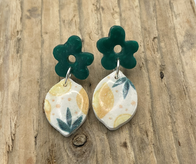Mini statement glazed lemons