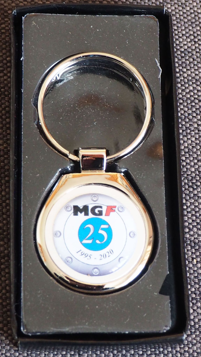 MGF25 Metal Key Ring