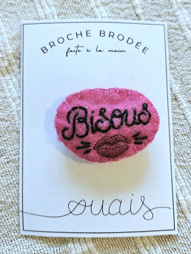 Broche - Bisous