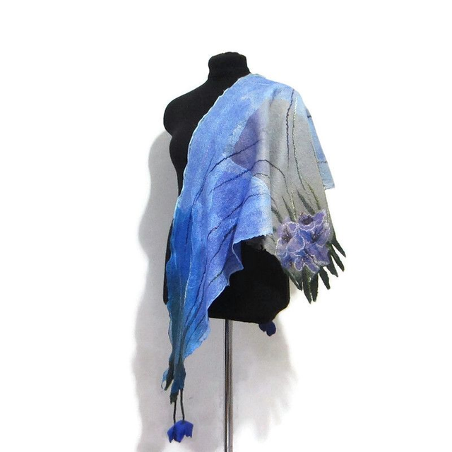 Scialle lana merino seta Scialle feltro fiori di lana fatto a mano bactus infeltrimento warm blue