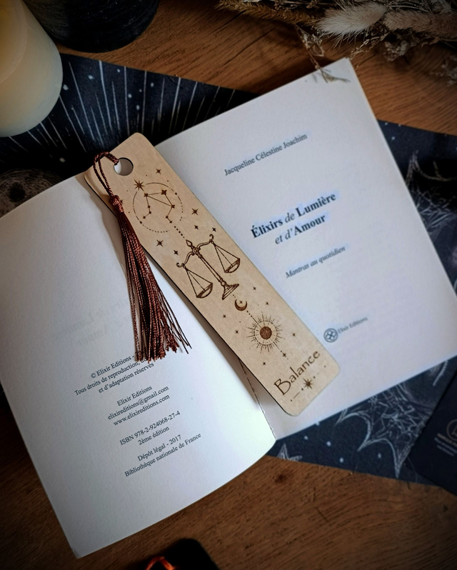 Marque-page Balance en tilleul
